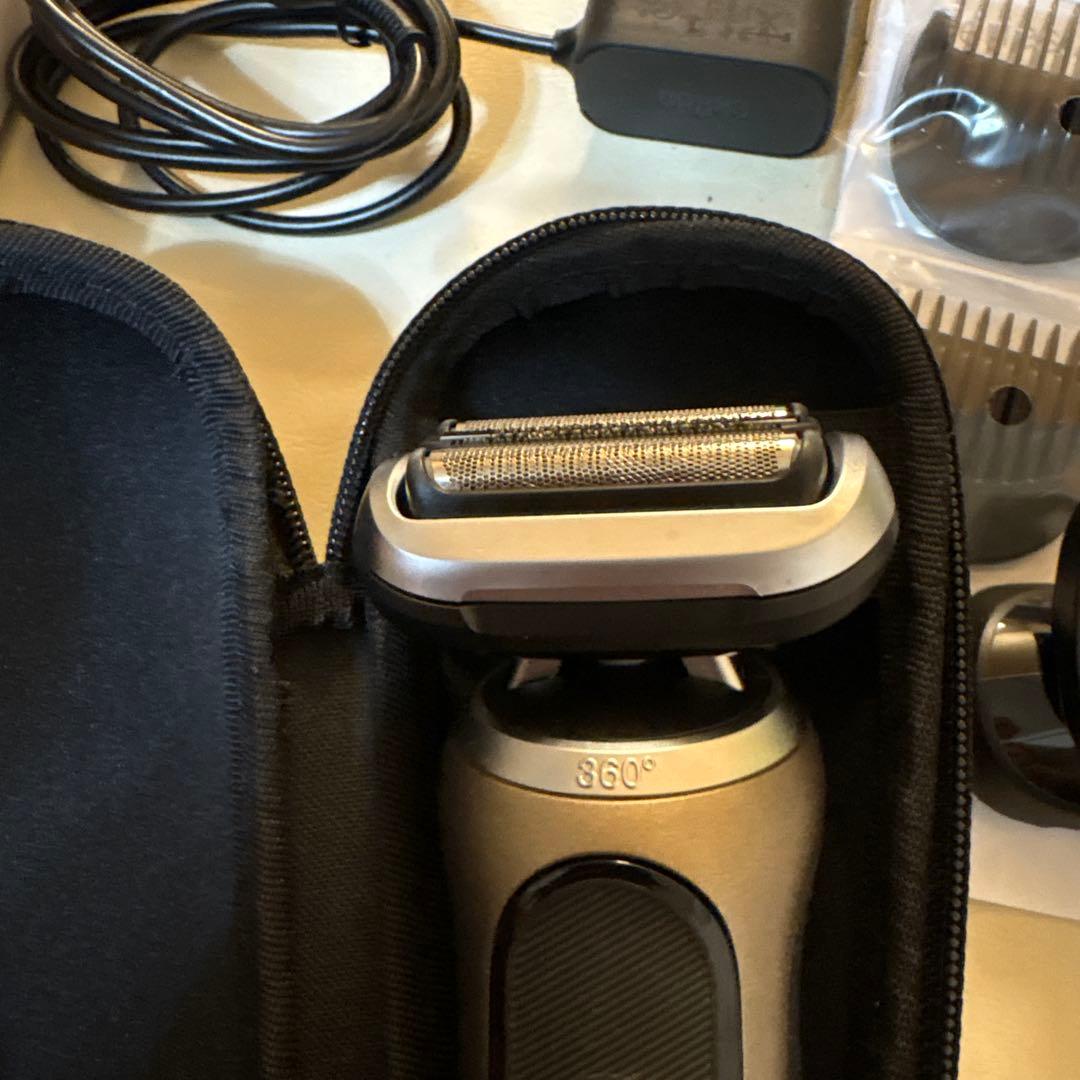 BRAUN シリーズ７