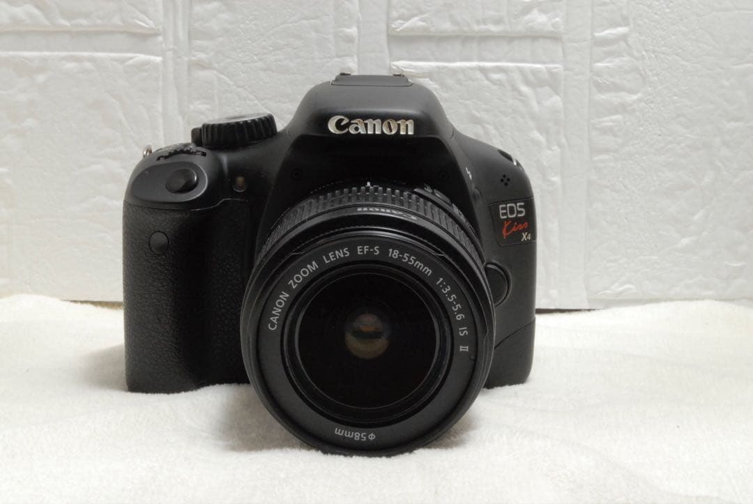 週末セール❤️Canon EOS Kiss X4 ♥️ 運動会、部活⭐️レンズキット⭐️