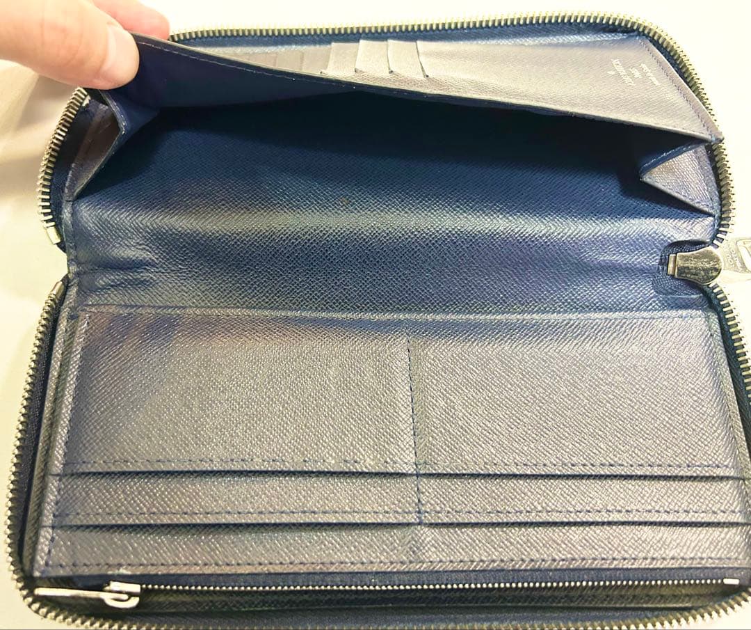 【LouisVuitton】正規品ジッピー・ウォレット　エピ　ブルーマリーヌ紺