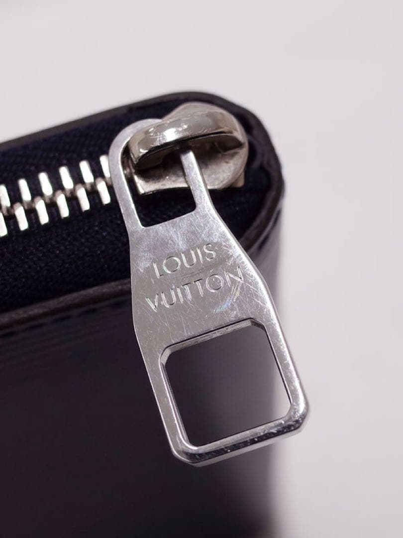 【LouisVuitton】正規品ジッピー・ウォレット　エピ　ブルーマリーヌ紺