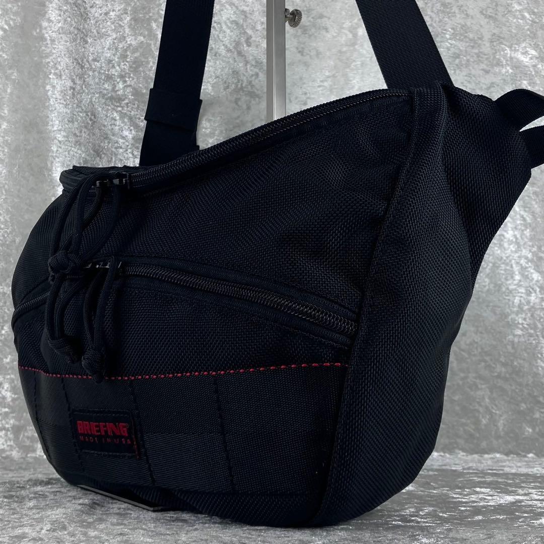 完売品 美品 ブリーフィング パイク ブラック ボディバッグ ショルダー 旅行
