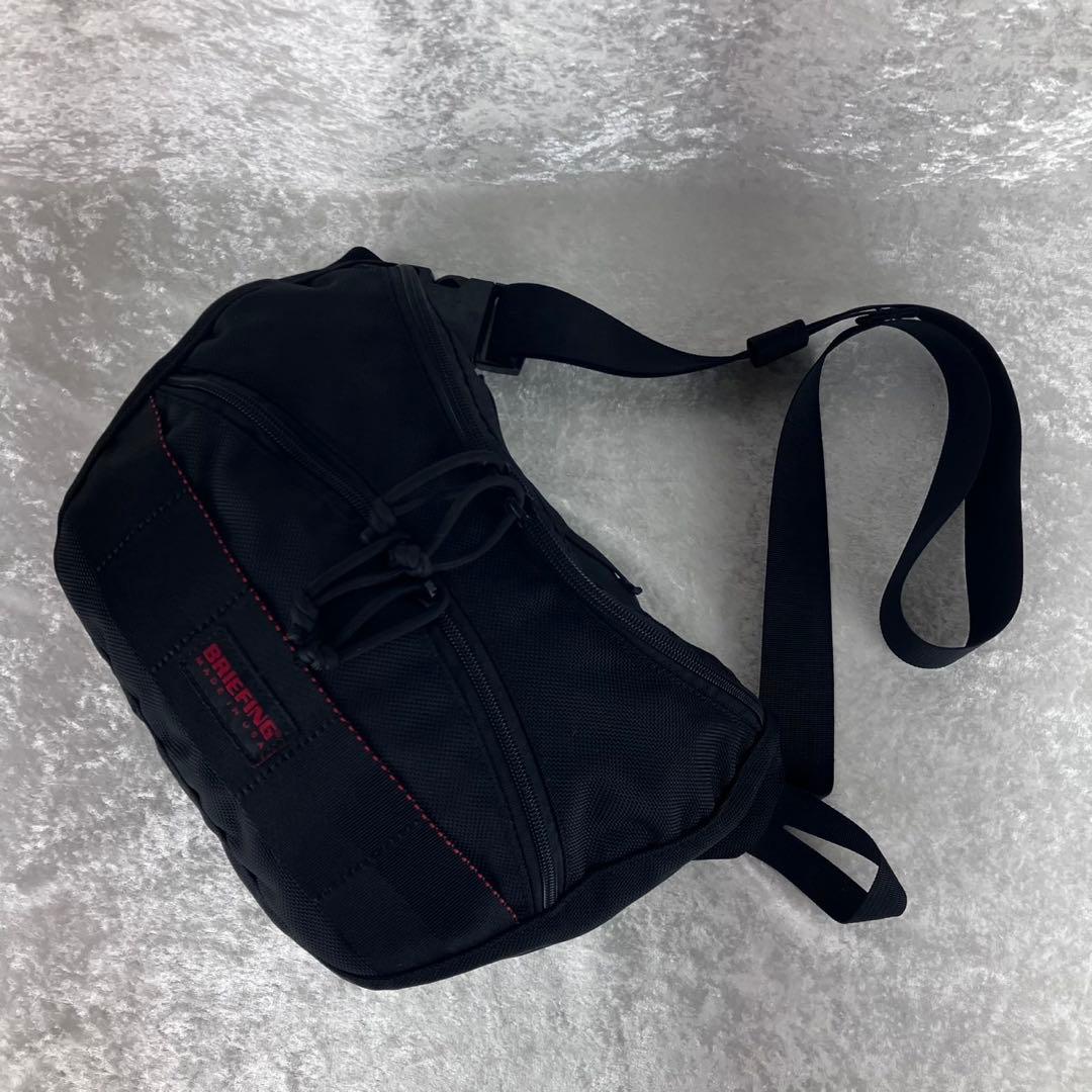 完売品 美品 ブリーフィング パイク ブラック ボディバッグ ショルダー 旅行