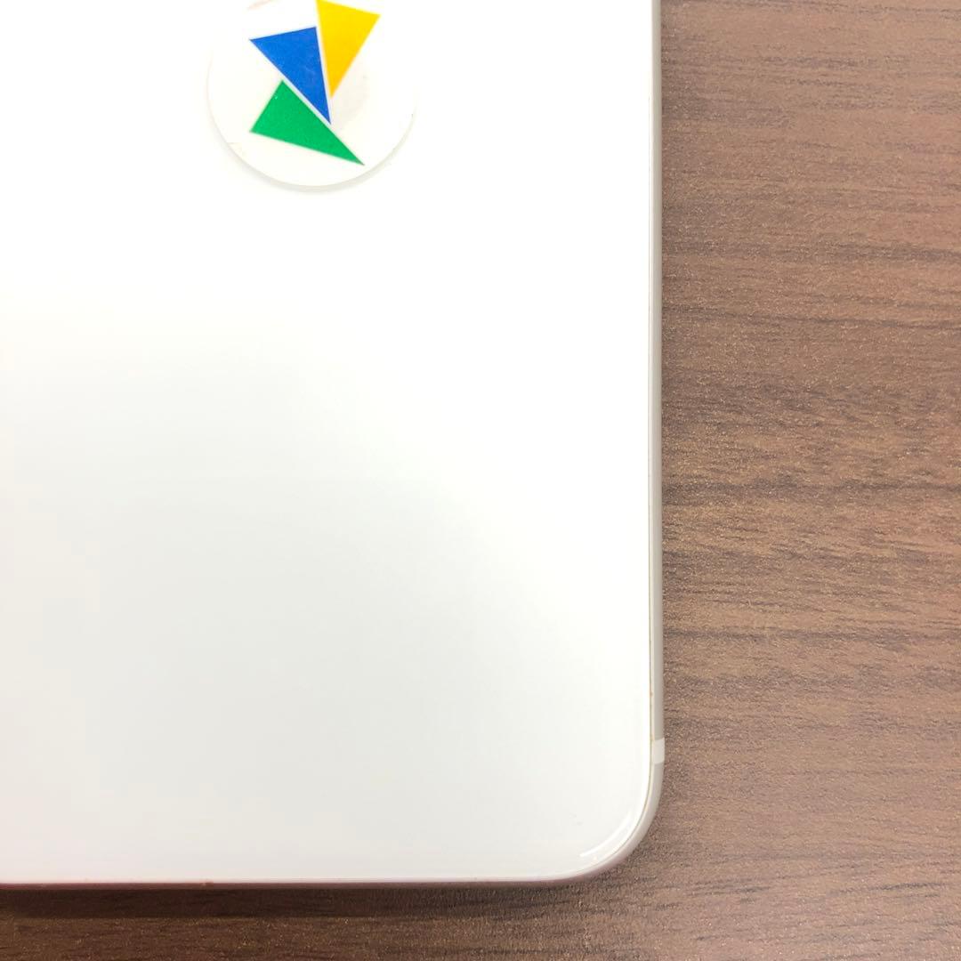 D*社様 iPhone SE 第二世代 64GB SIMフリー 355R