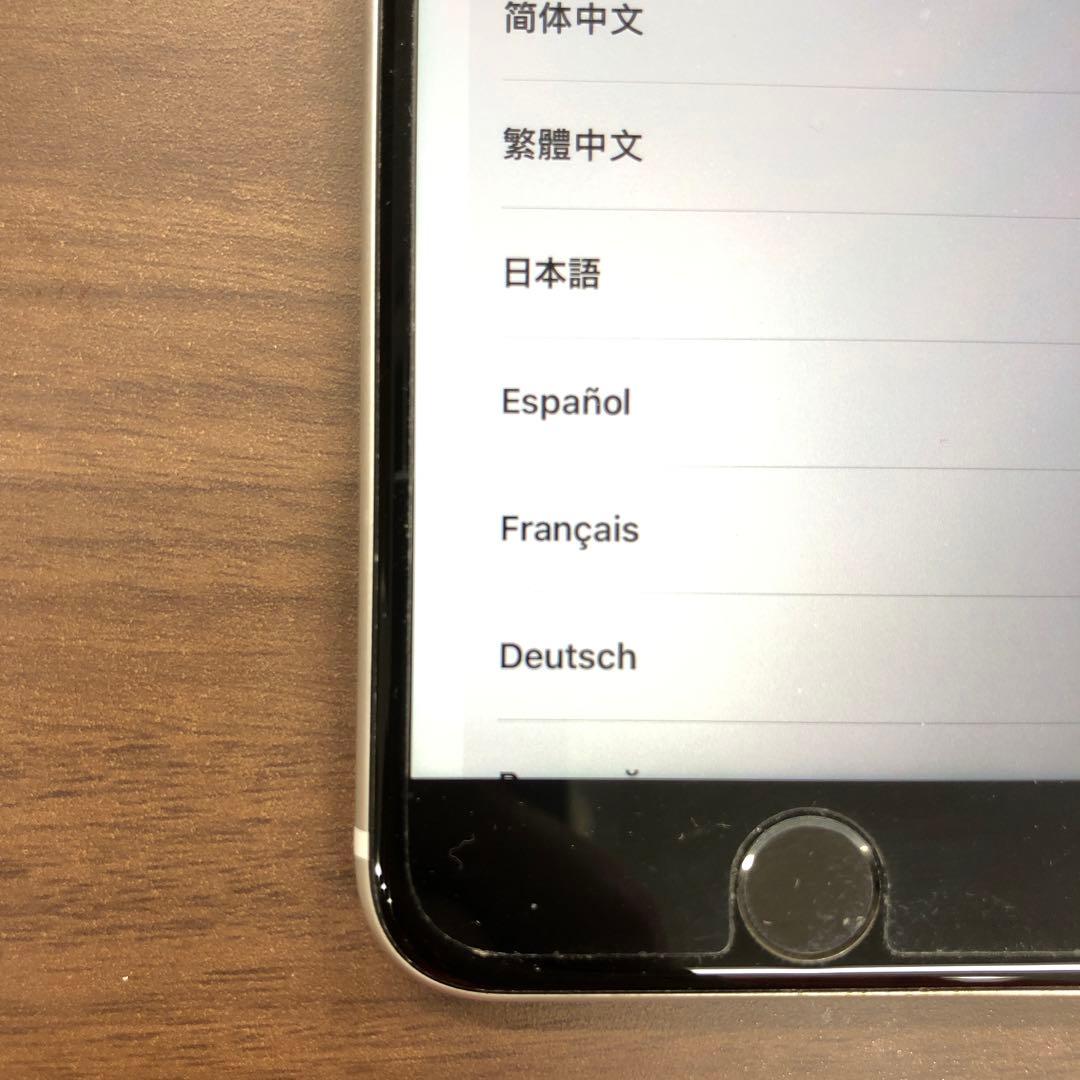 D*社様 iPhone SE 第二世代 64GB SIMフリー 355R