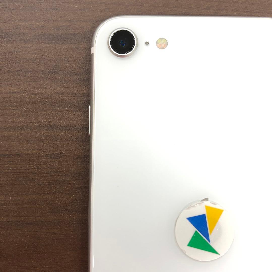 D*社様 iPhone SE 第二世代 64GB SIMフリー 355R