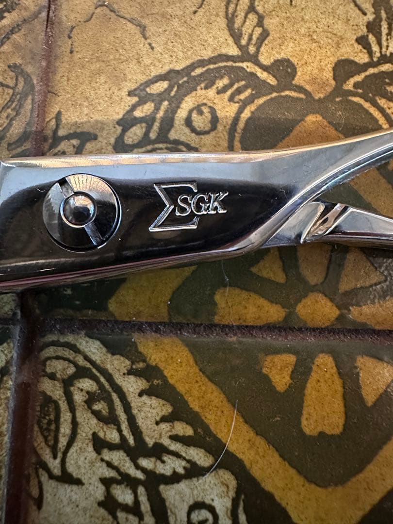 1*e様 SGKシザー　セニングシザー　すきバサミ