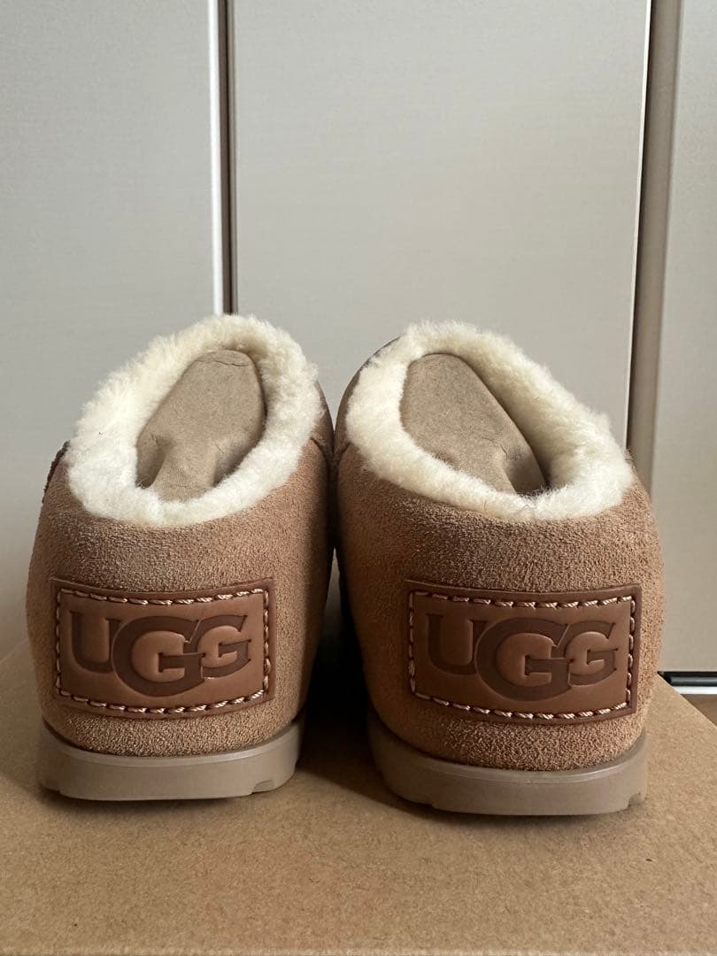 UGG PUMPED SLIDE サイズ7 パンプドスライド　Chestnut