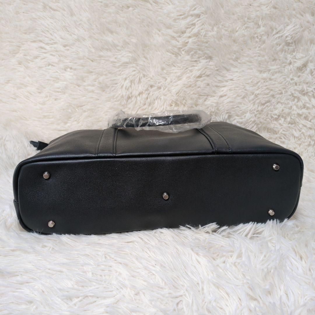 【未使用】タケオキクチ レザートートバッグ ネイビー　本革 ビジネス PC