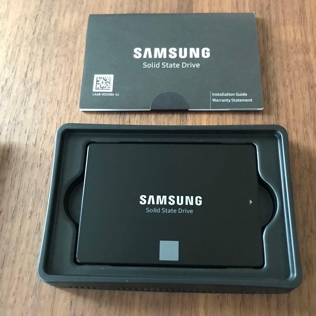 【新品未使用】Samsung SSD 860EVO 1TB