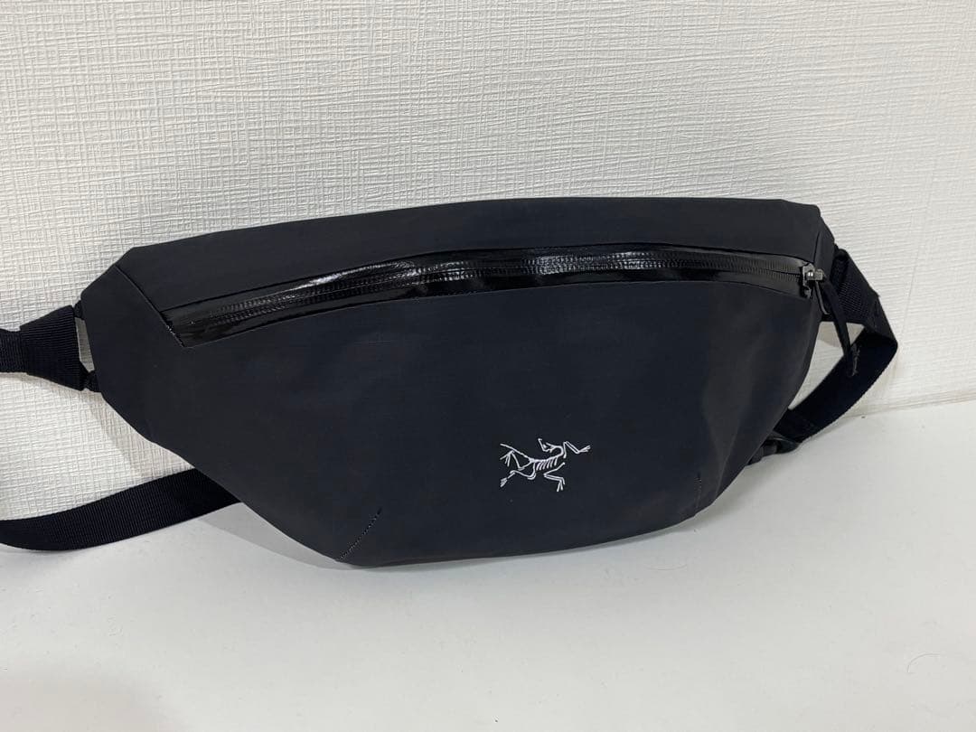 ARC'TERYX アークテリクス グランヴィル クロスボディ バッグ