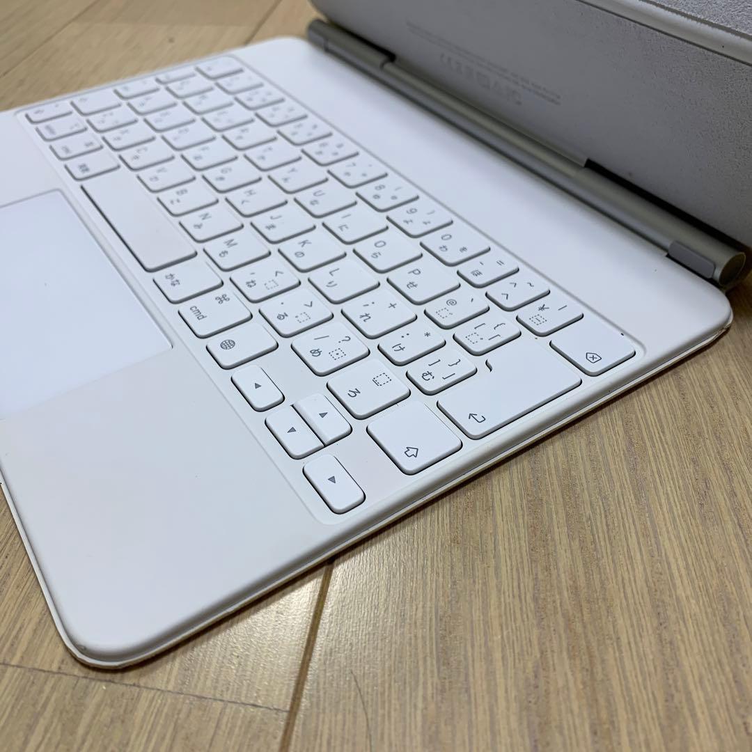 正規品　Apple iPad Magic Keyboard 11インチA2261