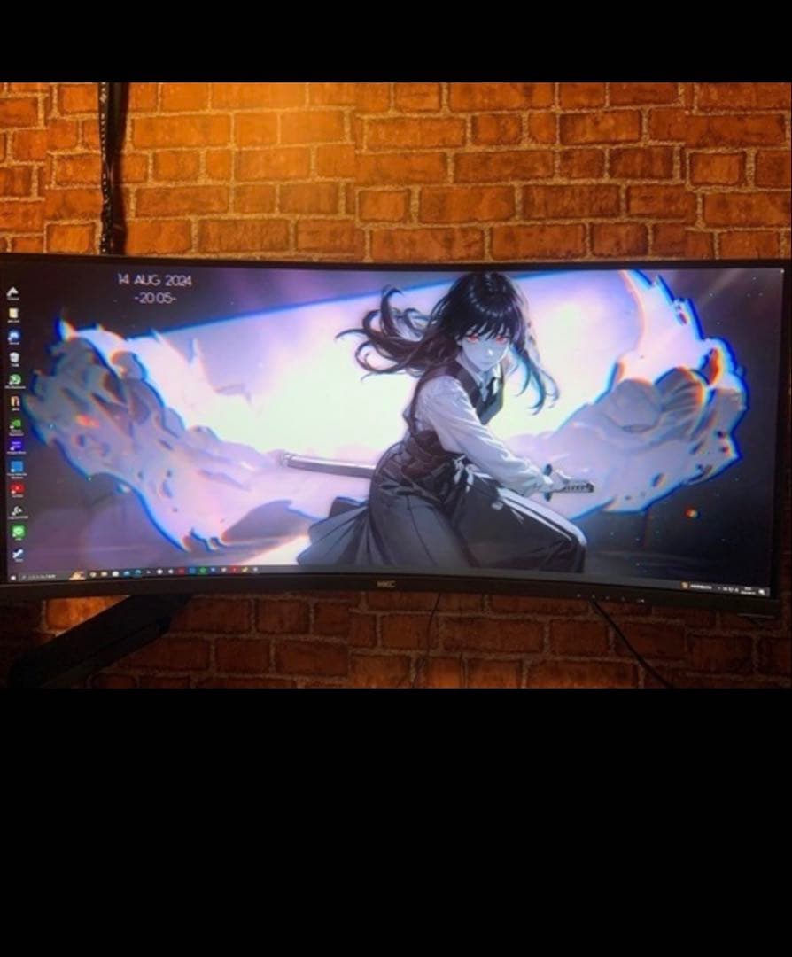 hkc ウルトラワイドモニター　34インチ