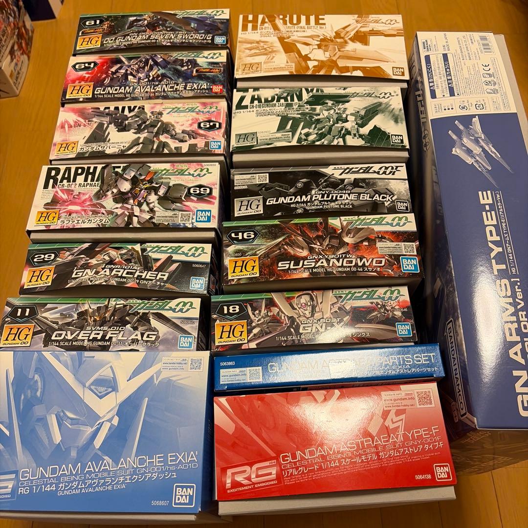HG RG ダブオー　OO ガンプラまとめて　エクシア　ハルート　サバーニャ等