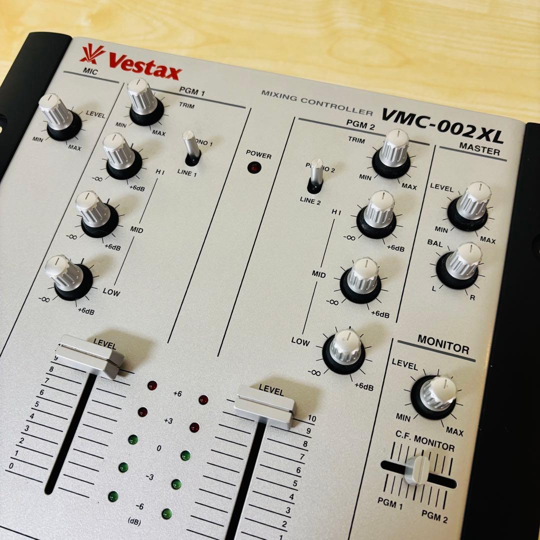 【ほぼ未使用品】　Vestax VMC-002XL DJミキサー　送料込み