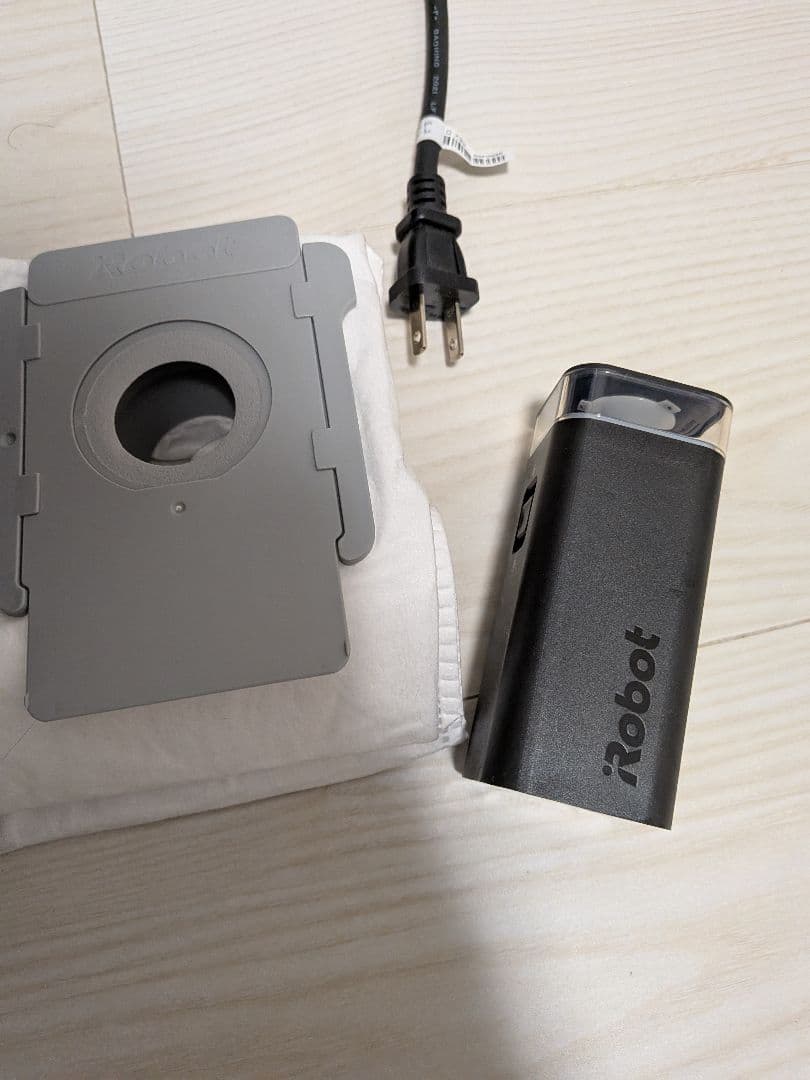 iRobot Roomba i7+ ロボット掃除機 本体