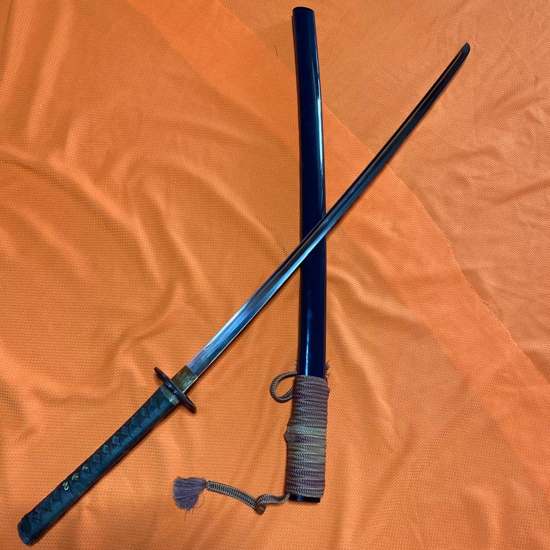 高級居合刀 黒柄黒鮫皮 木瓜透し丸鍔 濃紺呂鞘