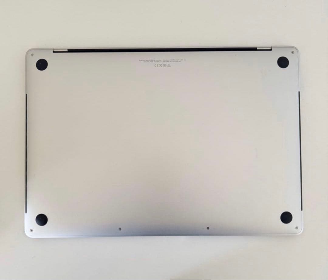 美品 Macbook Pro 2019 16インチ Windows 11 pro