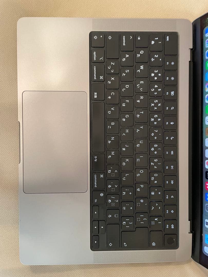 F*a様 Apple MacBook Pro M1 14Inch 16GB 51