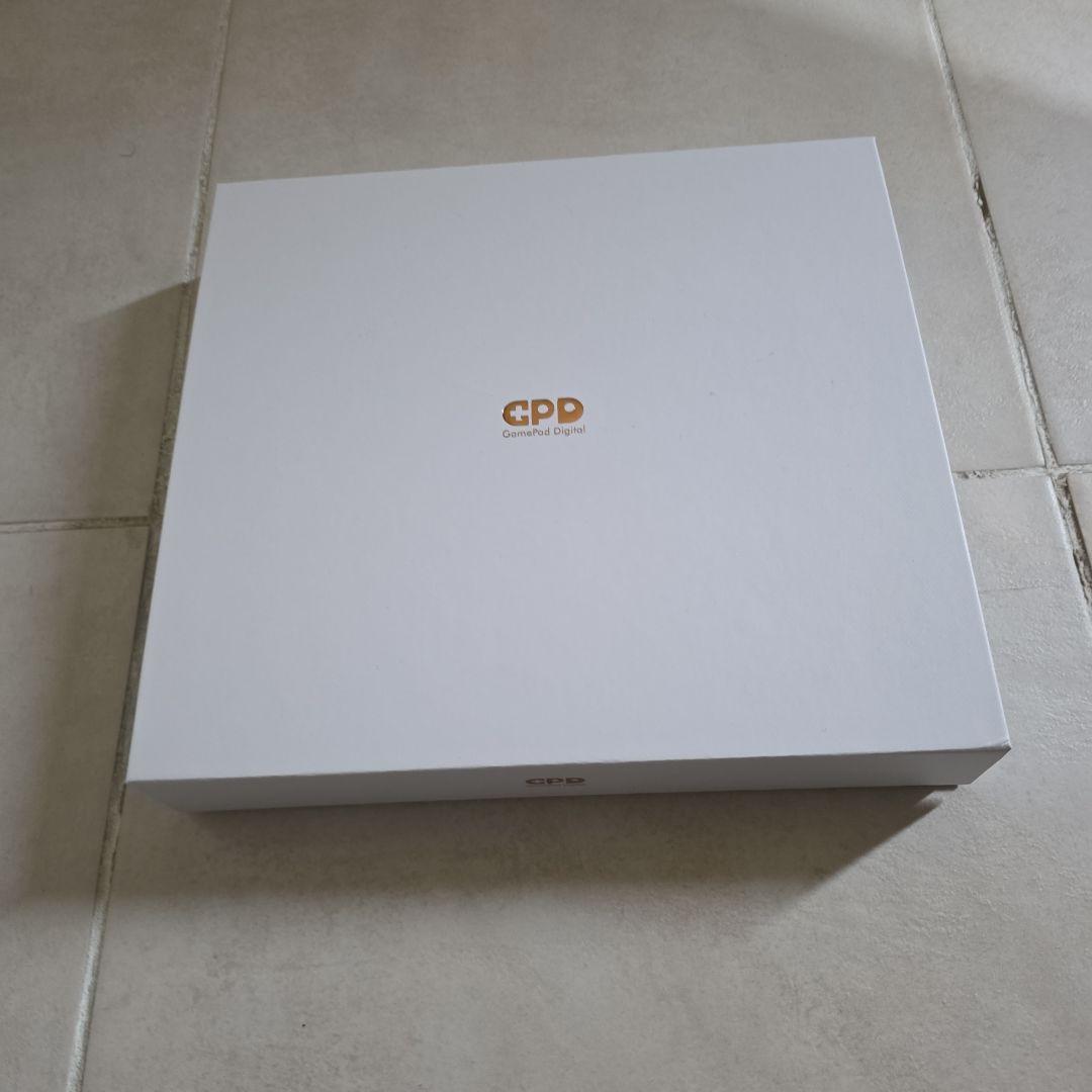 GPD Pocket 4 32GB/2TB LTEモジュール付属