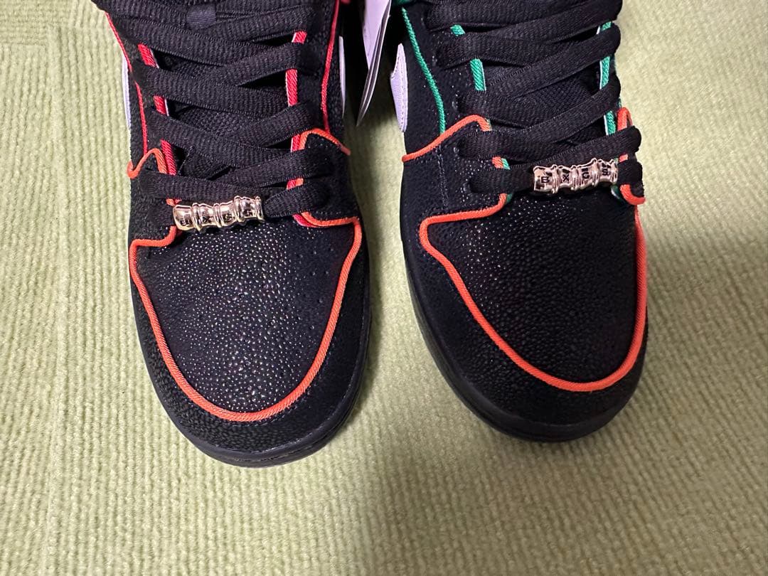 靴 Nike SB Dunk LOW PRO Bronx Girls Skate