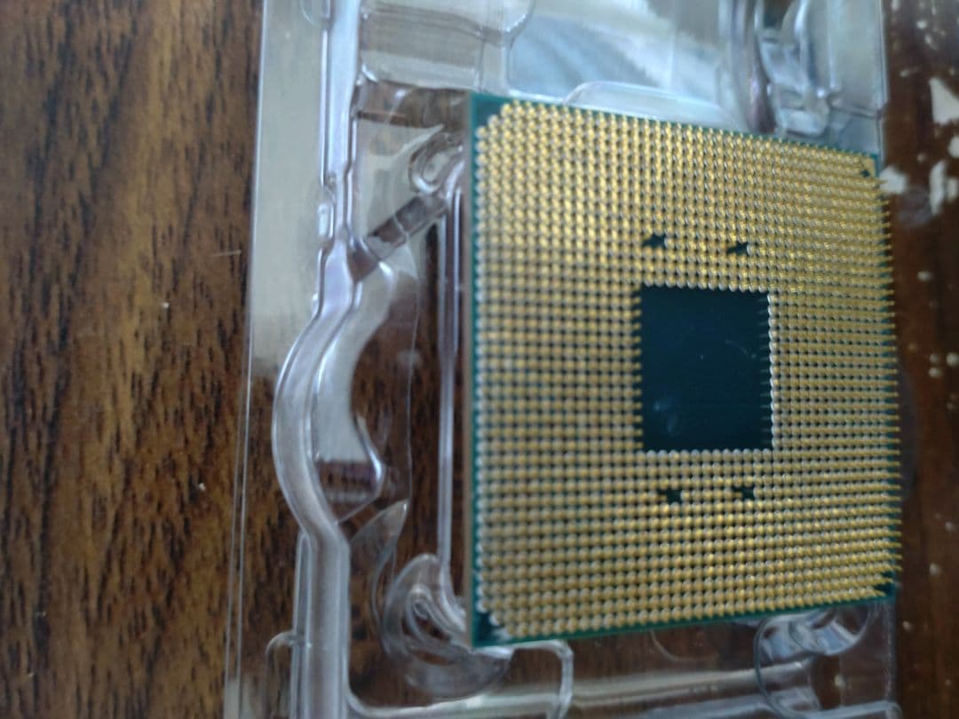 AMD Ryzen 5 5600X　6-Core Processor