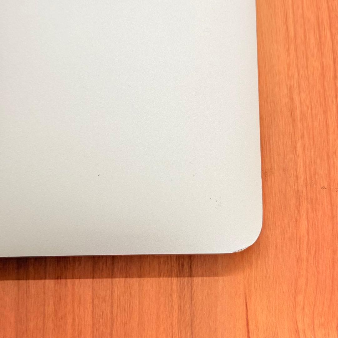 MacBook pro 13インチ 2020 i7 32GB 1TB 管3515