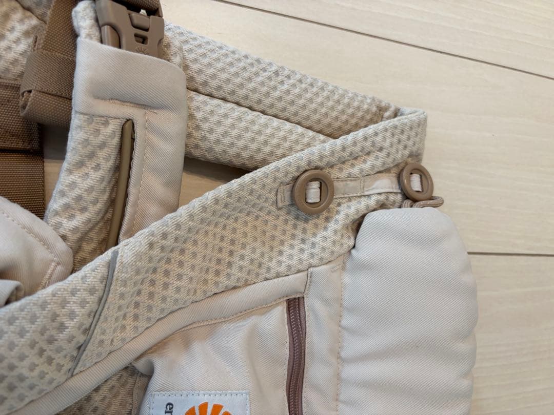 ergobaby OMNI breeze 抱っこひも ベージュ 0-4歳