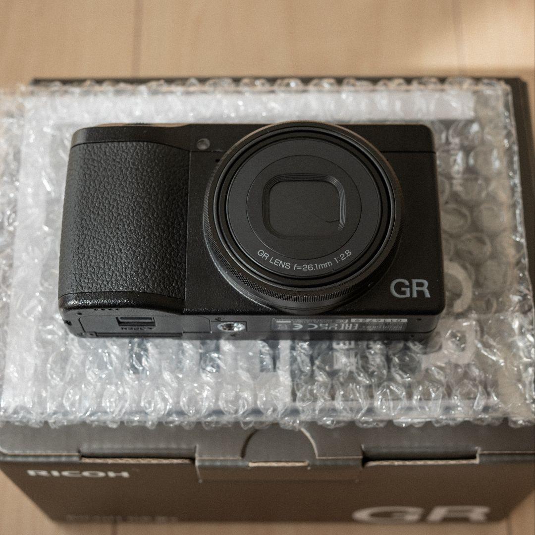 RICOH GRIIIx ＋ BJ-11 ＋ NiSi レンズアダプター