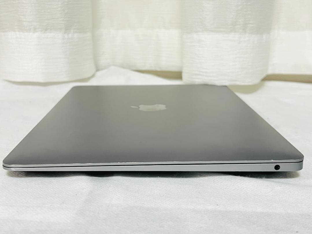 ★MacBook Air 13 2020★M1 8コア/16GB/512GB