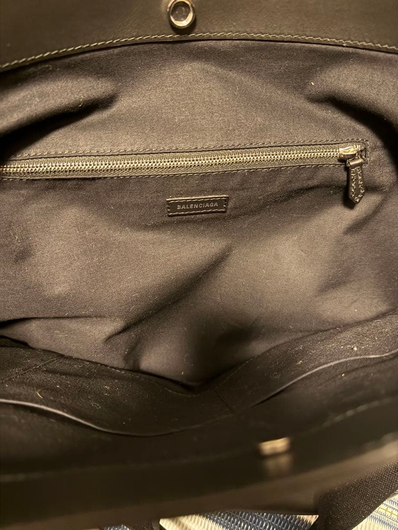 バレンシアガトートバック