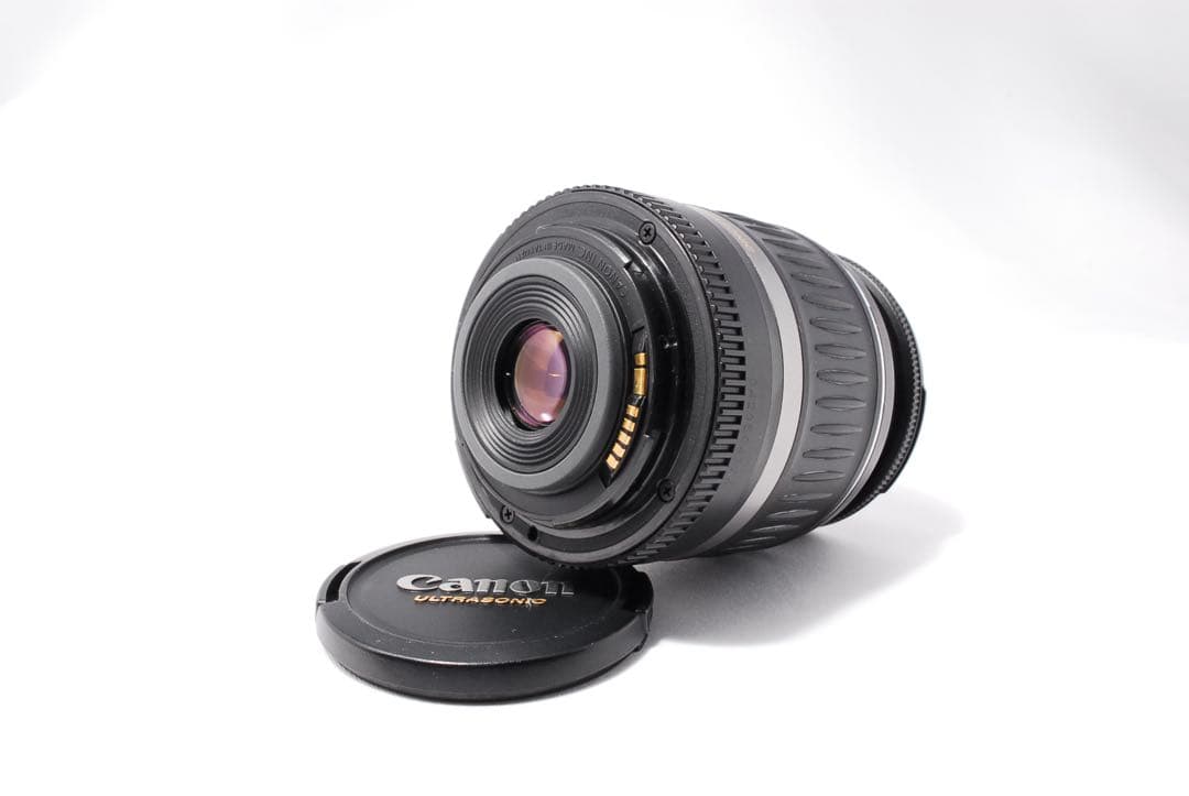 カメラデビューにもオススメ❤️Canon kiss X70❤️一眼レフ