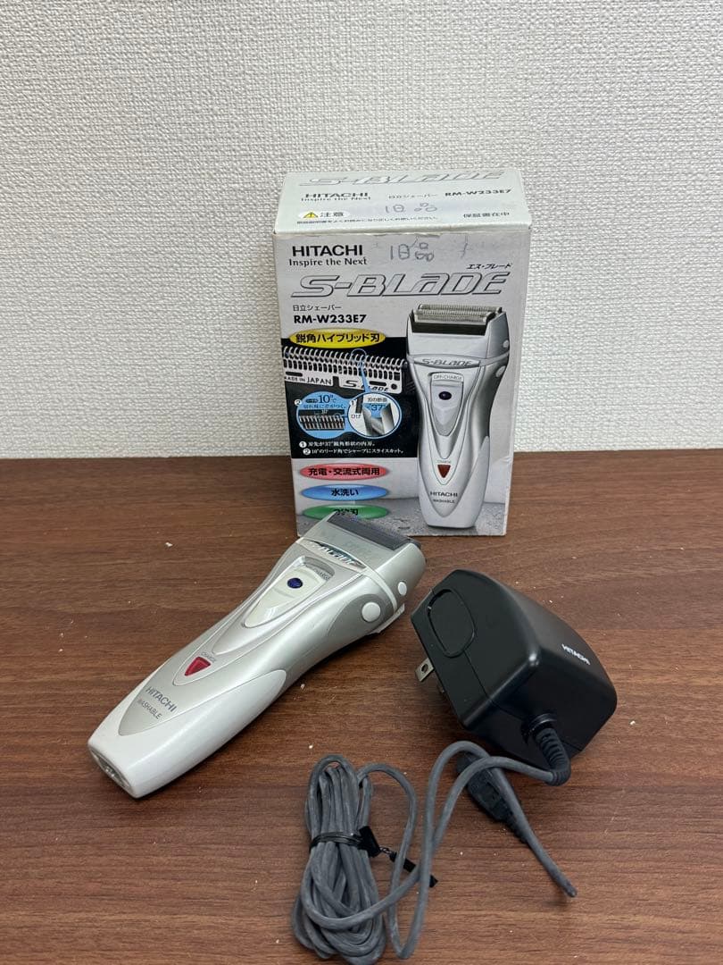 【送料込み】HITACHI 電気シェーバー　RM-W233E7 エスブレード