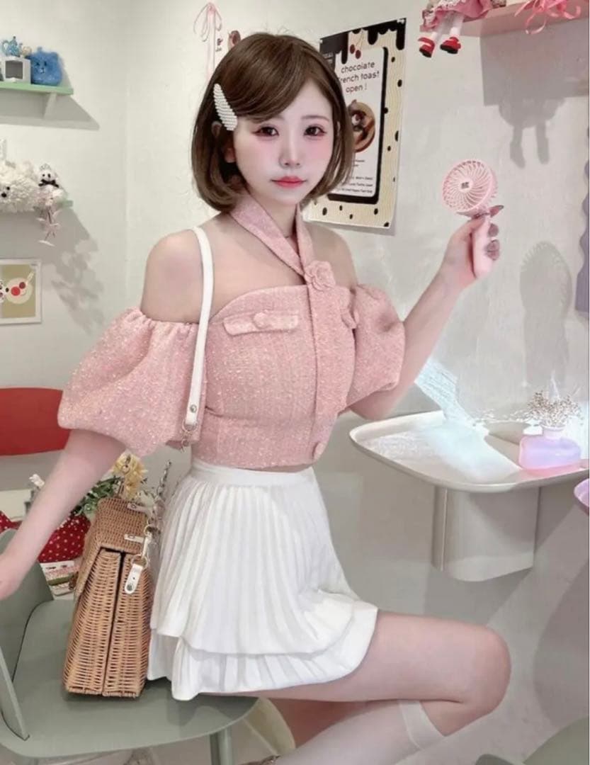 darich ホルターネックオフショルツイードトップス