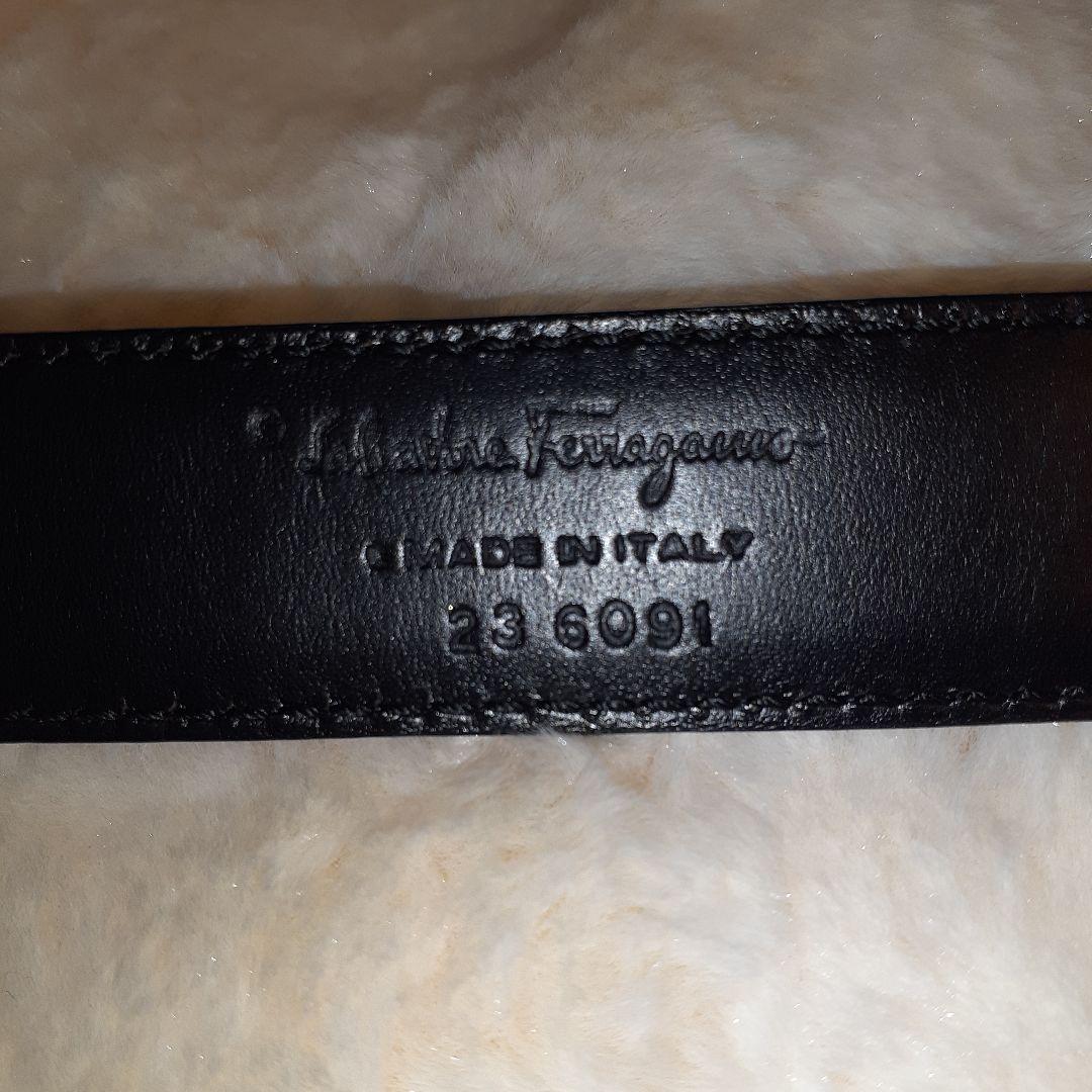 Salvatore Ferragamo フェラガモ ガンチーニ ベルト ゴールド