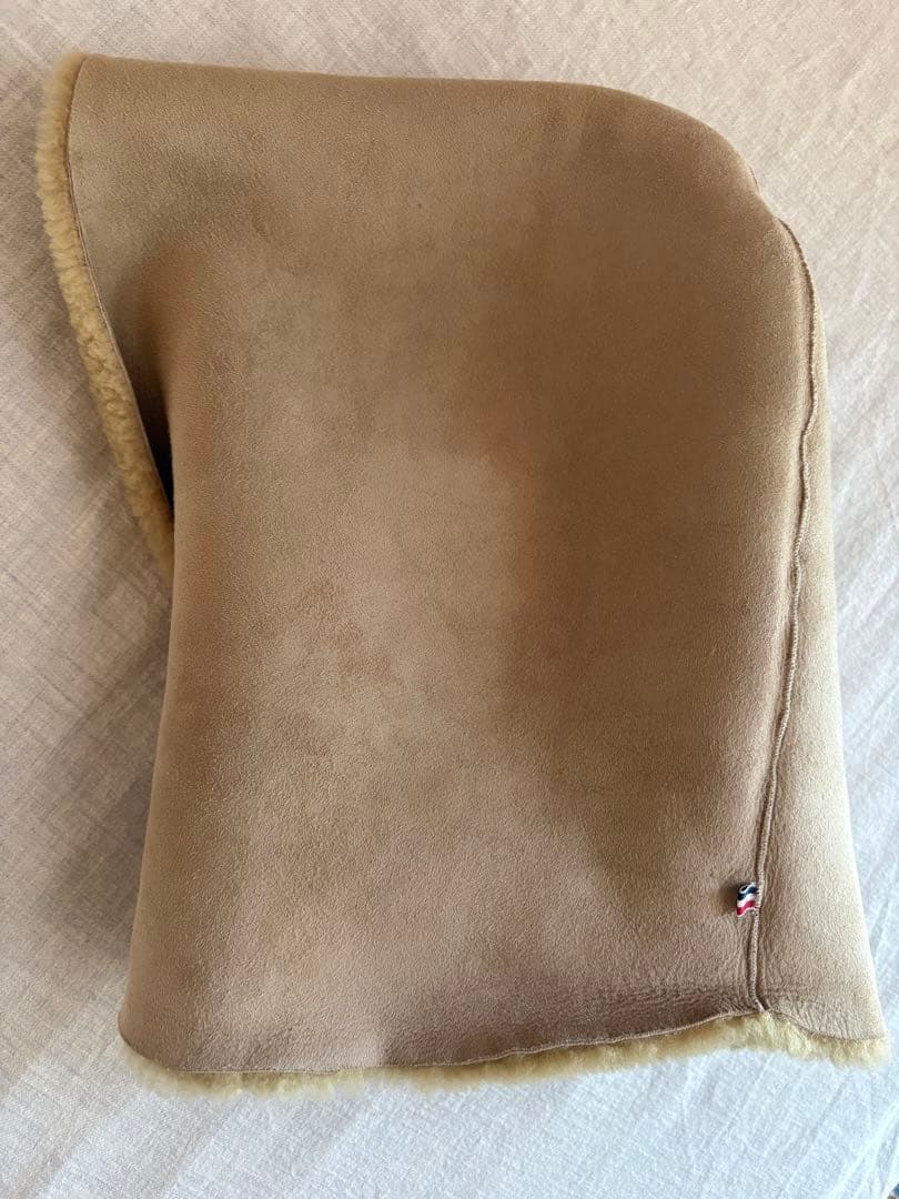 ベージュ シープスキン スヌード