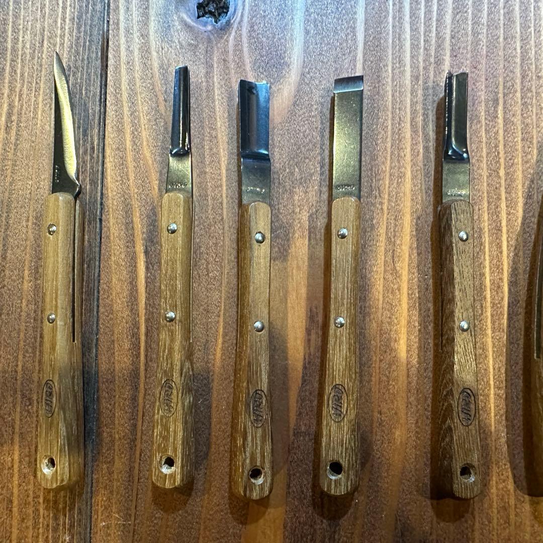 Hiro 木工彫刻刀セット ケース付き