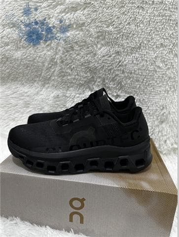 On オン Cloudmonster クラウドモンスター スニーカー27cm