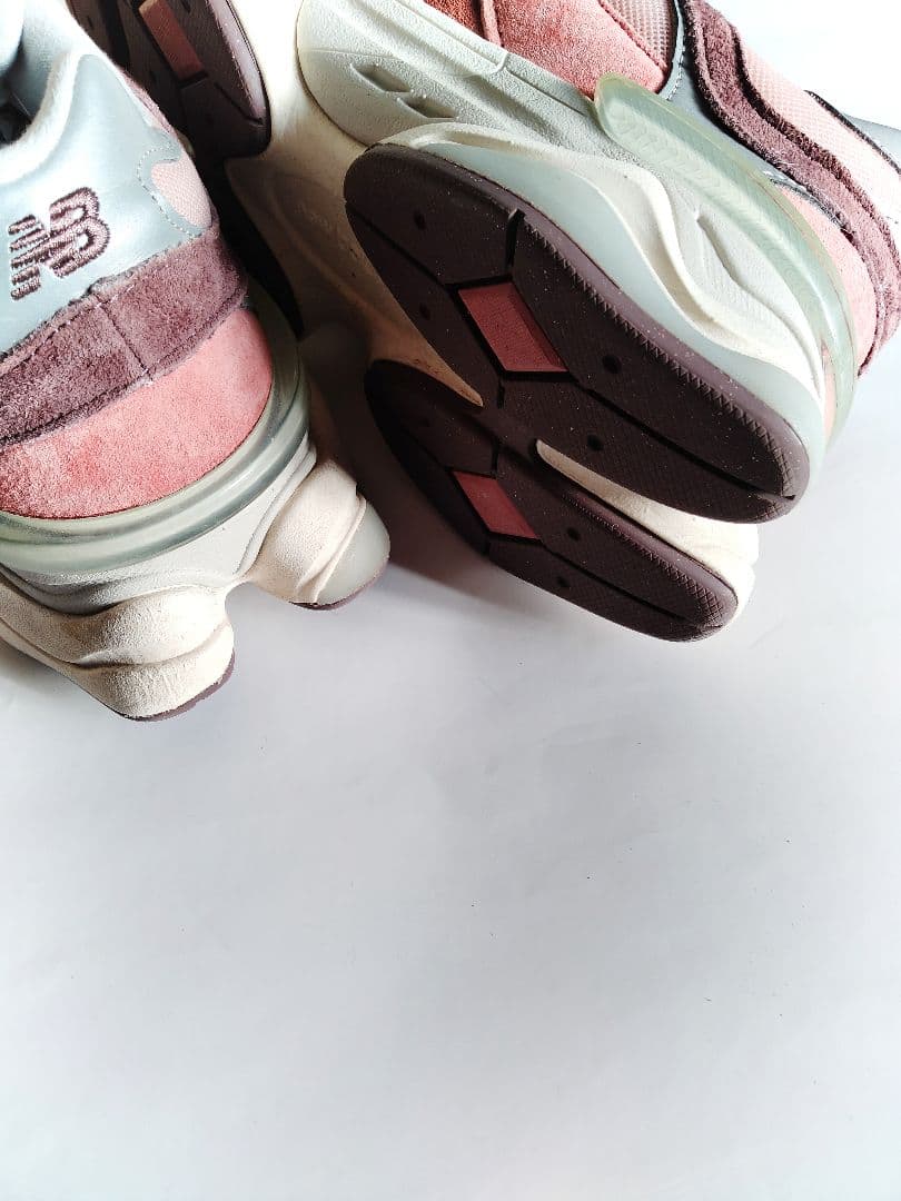 ニューバランス U9060 TRU 27.5cm D ピンク US 9.5