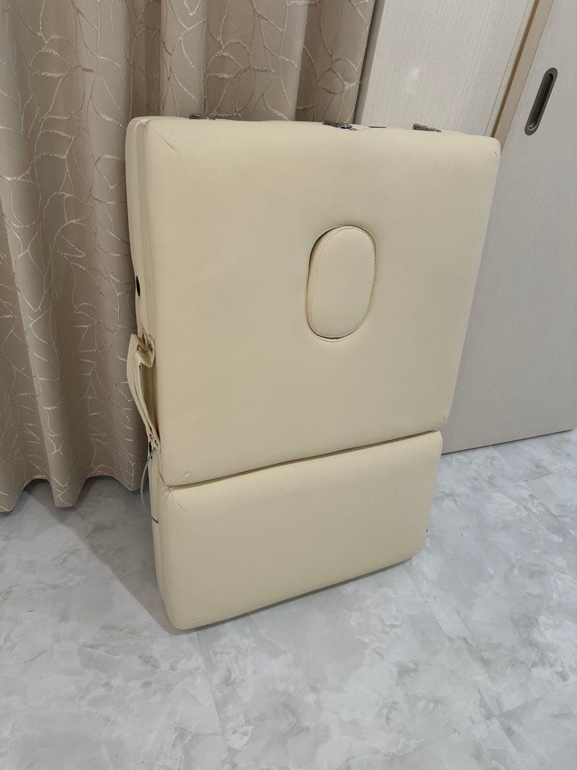 タンスのゲン 折りたたみ　ベッド　マッサージ　施術 レザー　持ち運び
