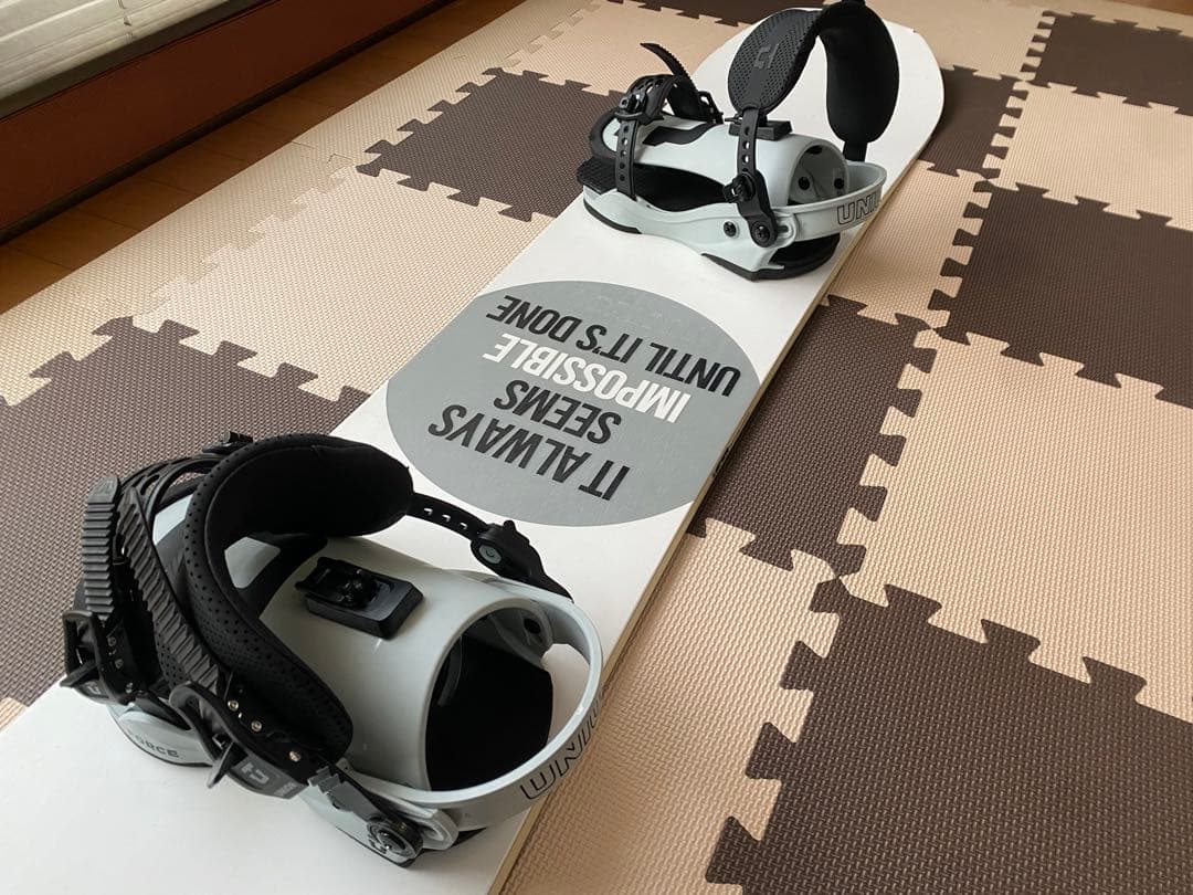 ファナティック　スノーボード　板　白　ホワイト　155cm