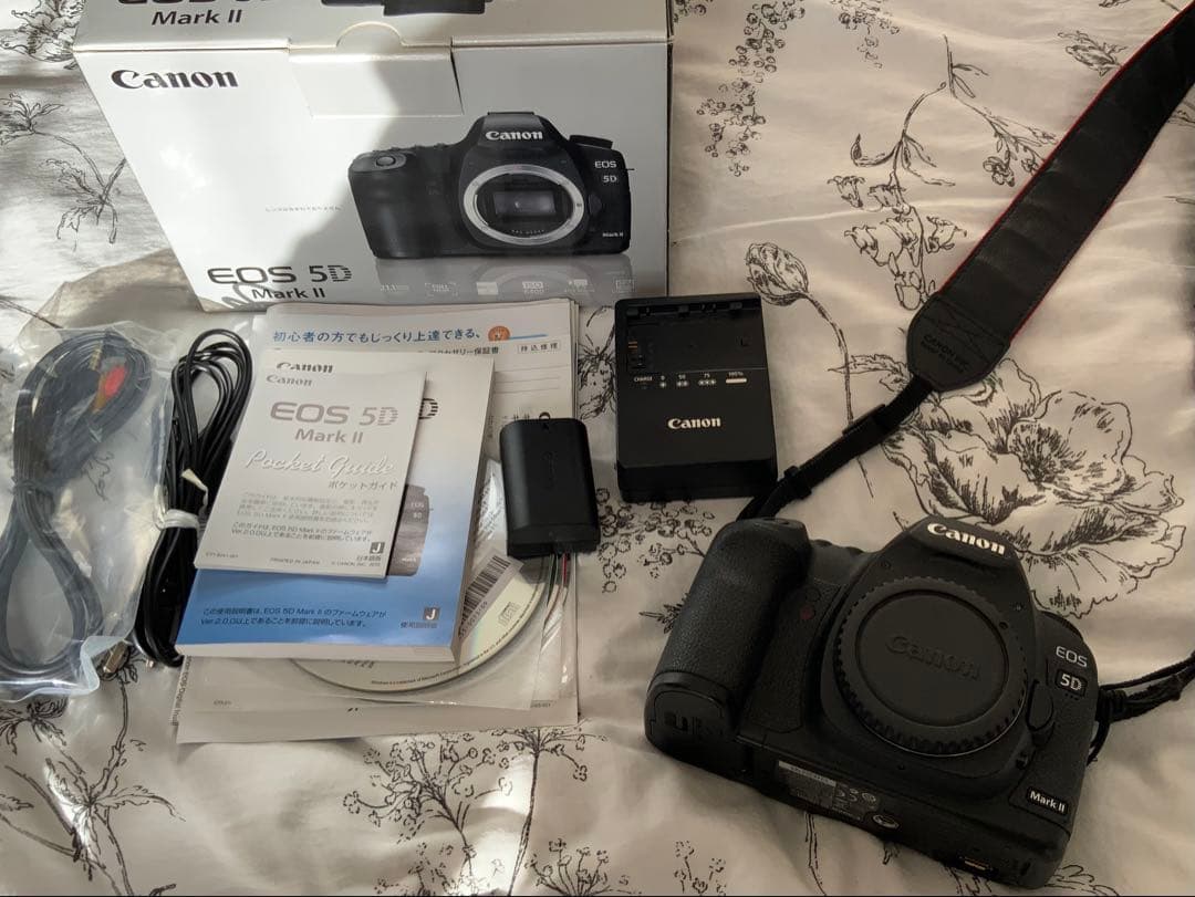 デジタルカメラ CANON EOS5D mark ii