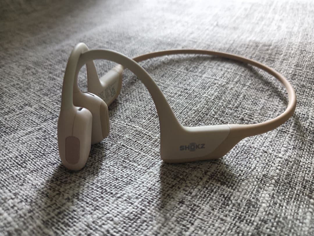 美品 希少ベージュ Shokz Openrun pro 本体のみ