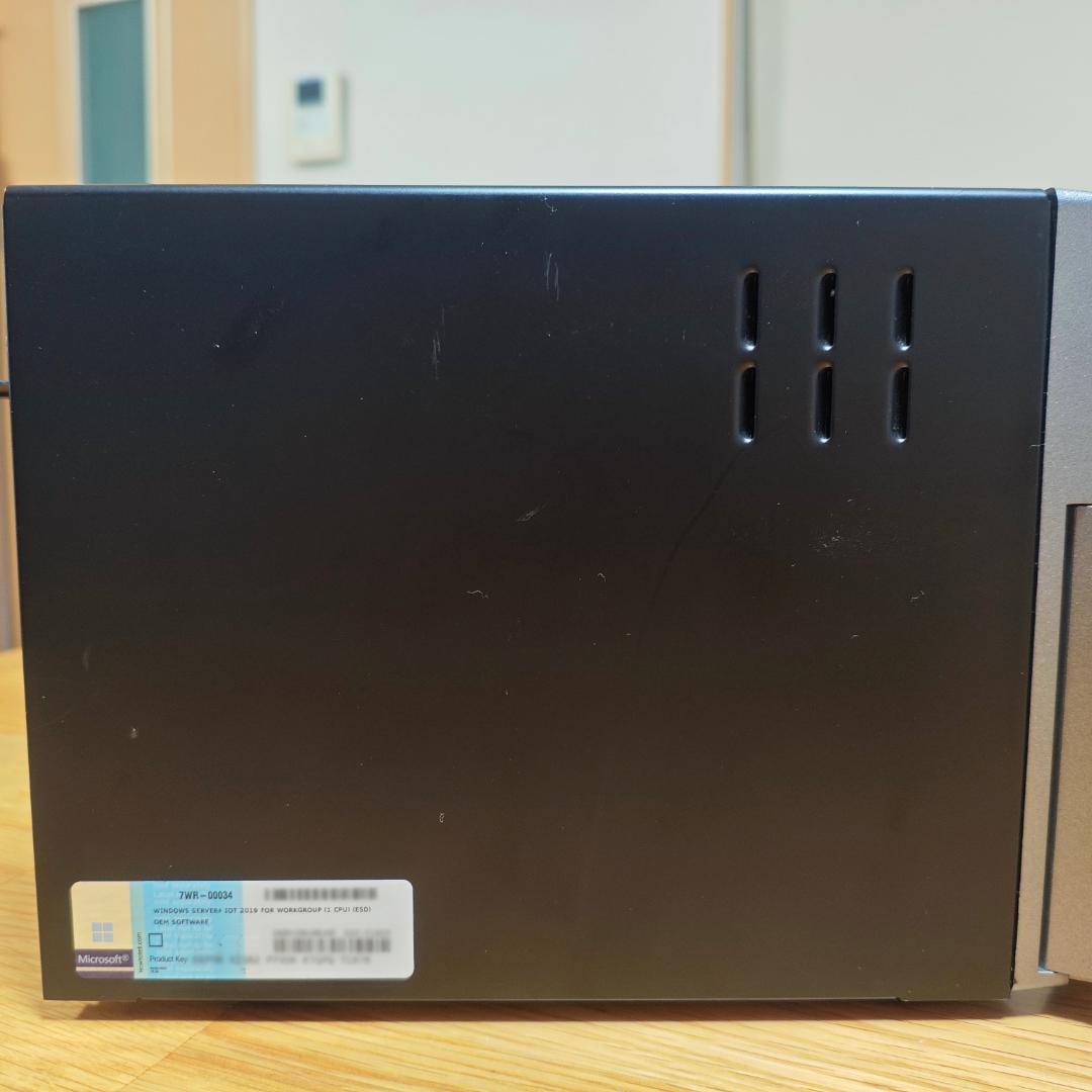 TeraStation WS5220DNW9 4TB（2TB × 2）