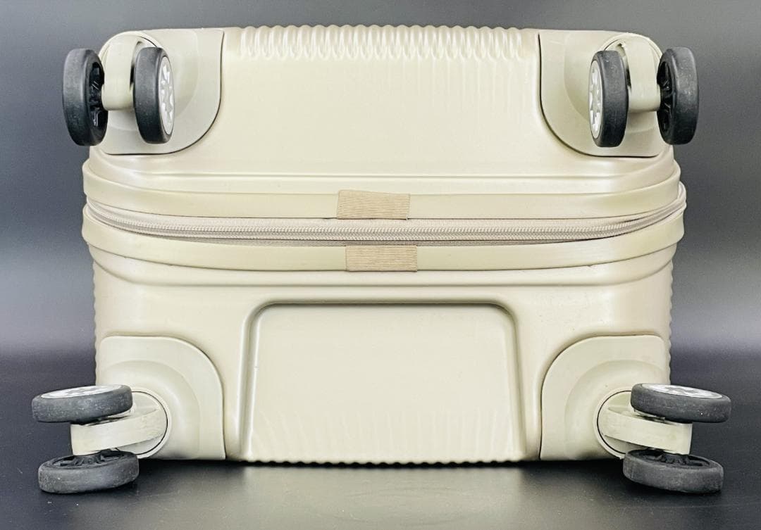 アメリカンツーリスター サムソナイト エアーライド スピナー 55/20 TSA