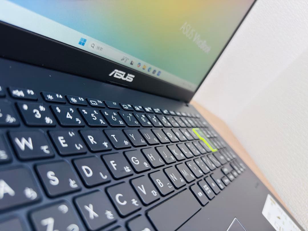 【美品】【バッテリー良好】 ASUS VivoBook E510MA