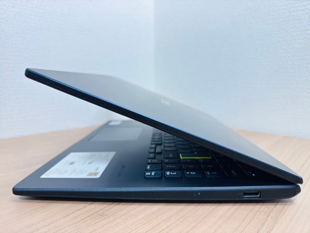 【美品】【バッテリー良好】 ASUS VivoBook E510MA