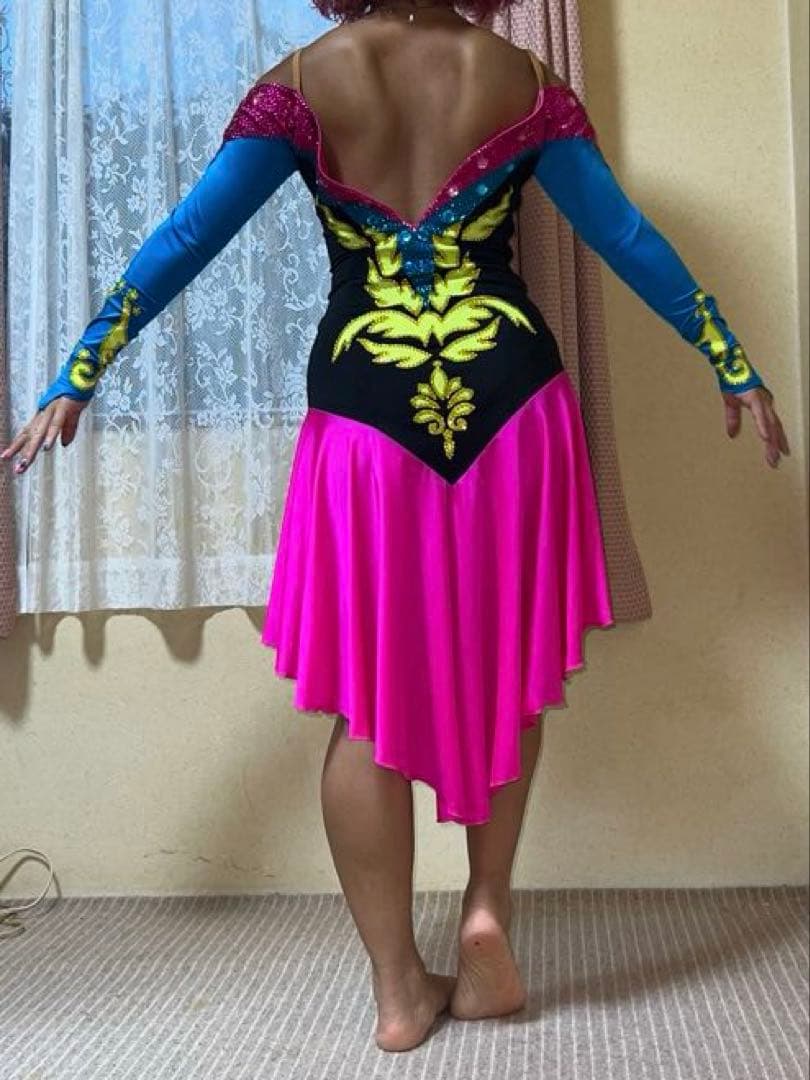 早まりました‼️10/26まで NANAKA社交ダンスラテン ドレス オフショル