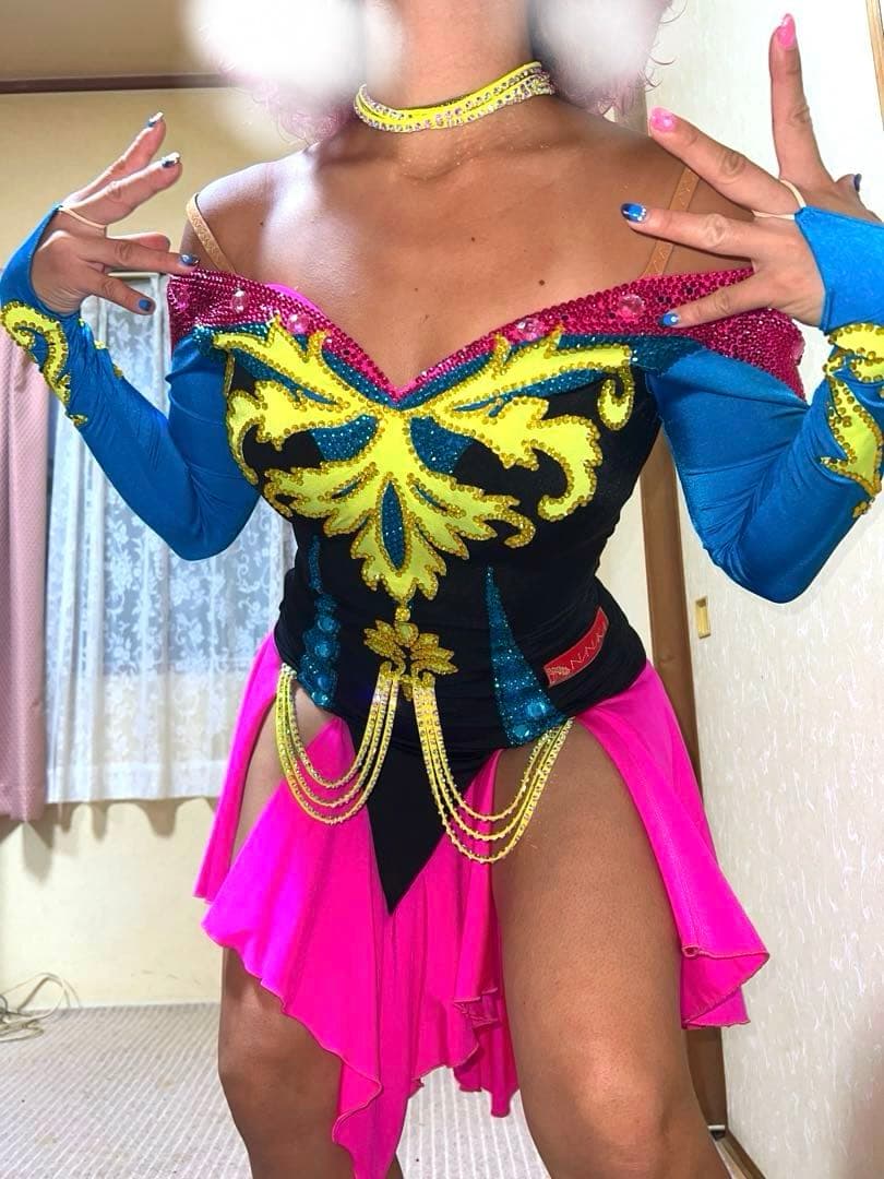 早まりました‼️10/26まで NANAKA社交ダンスラテン ドレス オフショル