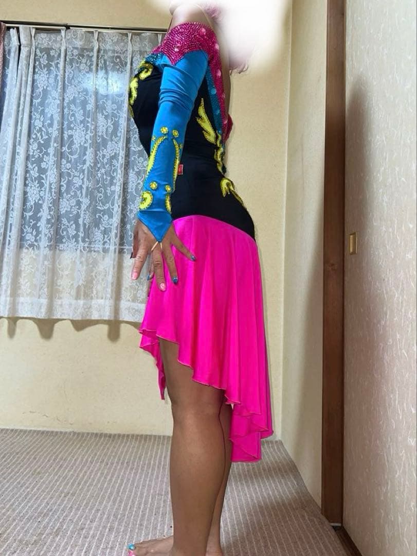 早まりました‼️10/26まで NANAKA社交ダンスラテン ドレス オフショル