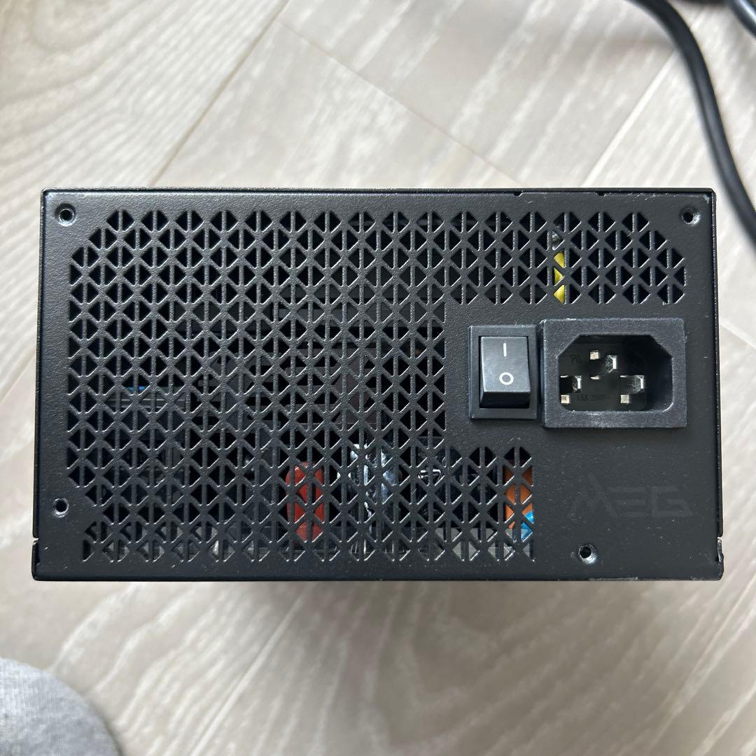 電源ユニット MSI MEG Ai1300P PCIE5 80 PLUS PLATINUM